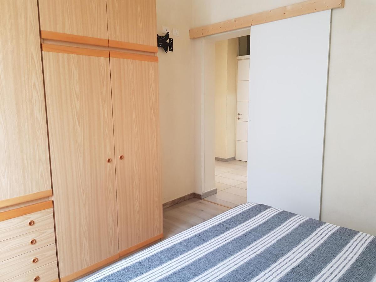 Appartamento a due passi dal centro di Savona e dal mare Esterno foto