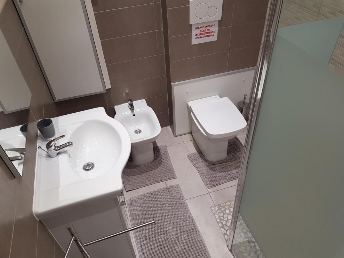 Appartamento a due passi dal centro di Savona e dal mare Esterno foto